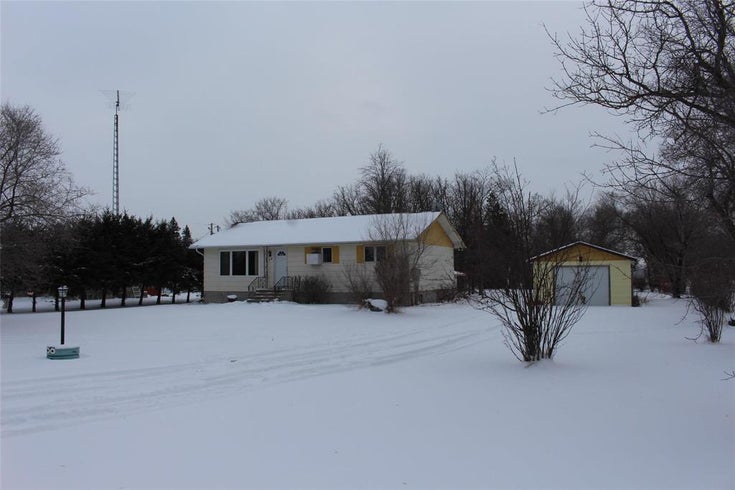 14 Eirikson Drive - Lundar House for Sale, 3 Bedrooms (202529962)