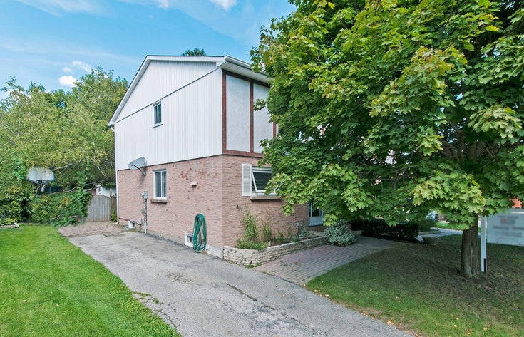 93 Monmore Rd - London Single Family for sale, 3 Bedrooms (590520)