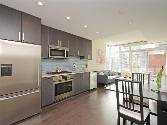 807-38 W. 1st Avenue, Vancouver, BC - False Creek Apartment/Condo for sale, 1 Bedroom (R2355238)