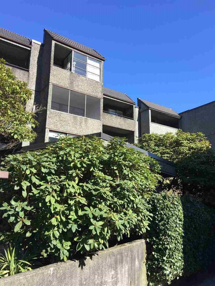 104 1045 BURNABY STREET - West End VW Apartment/Condo for sale, 1 Bedroom (R2350568)