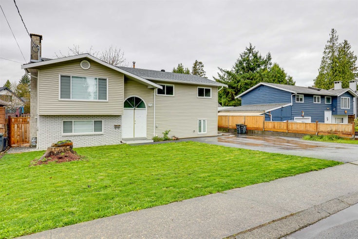 12097 Blakely Road - Central Meadows Single Family Residence for Sale, 6 Bedrooms (R2988441)