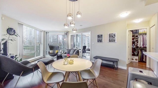 807 583 BEACH CRESCENT - Yaletown Apartment/Condo for sale, 1 Bedroom (R2747539)