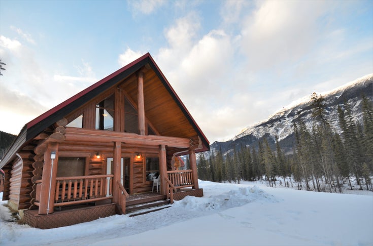 16 2924 Kicking Horse Road - Golden Recreational, 2 Bedrooms (2418493)