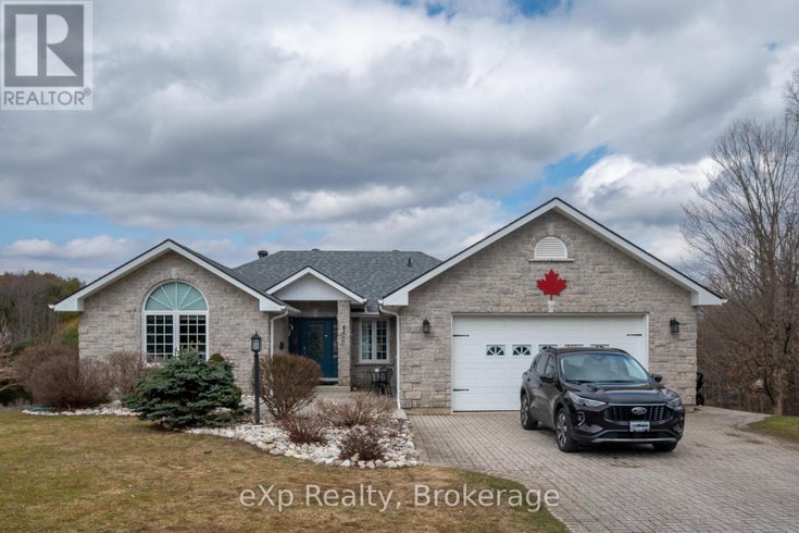 822813 SIDEROAD 1 - Chatsworth House for Sale, 4 Bedrooms (X12066625)