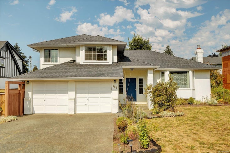 900 Clarke Rd - CS Brentwood Bay Single Family Detached for sale, 3 Bedrooms (914995)