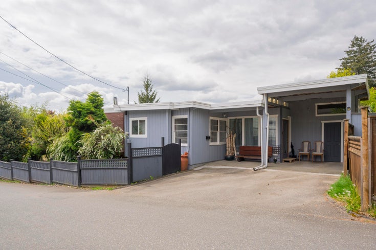 33711 3rd Avenue - Mission BC Single Family Residence for Sale, 2 Bedrooms (R2995766)