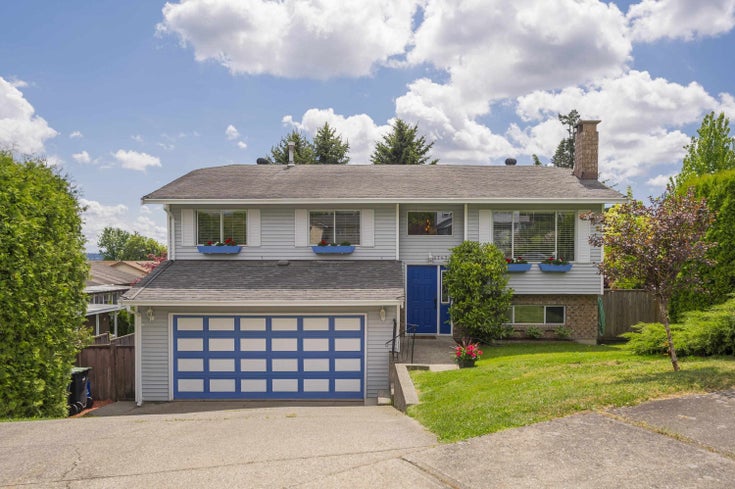 6743 196b Place - Willoughby Heights Single Family Residence for Sale, 4 Bedrooms (R3021214)