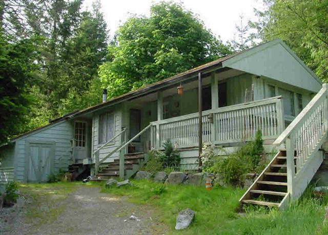 4664 Cochrane Road - Pender Harbour Egmont House/Single Family for sale, 2 Bedrooms (V539830)