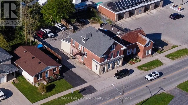 784 16TH STREET E - Owen Sound House for Sale, 3 Bedrooms (X12188105)