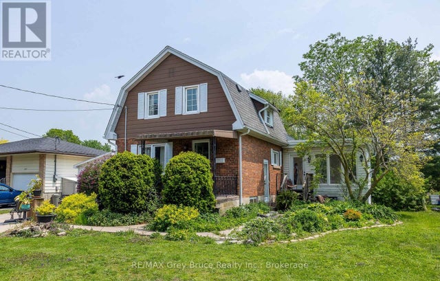 2031 8TH AVENUE E - Owen Sound House for Sale, 3 Bedrooms (X12199442)