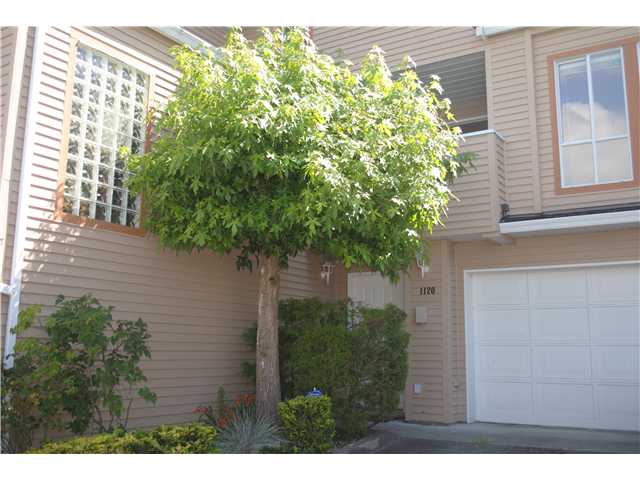 1120 CLERIHUE RD - Citadel PQ Townhouse for sale, 3 Bedrooms (V1020120)