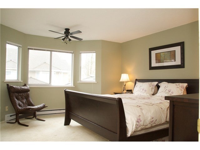 # 51 650 ROCHE POINT DR - Roche Point Townhouse, 2 Bedrooms (V1039863)