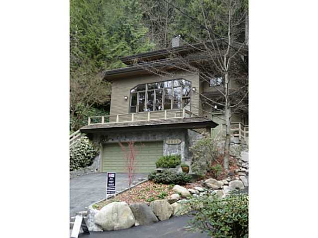 2829 PANORAMA DR - Deep Cove House/Single Family, 4 Bedrooms (V1105801)