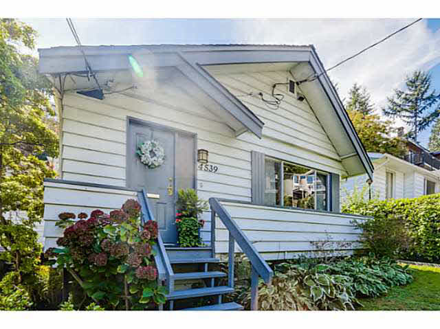 4539 STRATHCONA ROAD - Deep Cove House/Single Family for sale, 3 Bedrooms (V1142905)