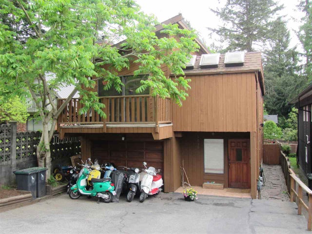 4032 MOUNTAIN HIGHWAY - Lynn Valley House/Single Family for sale, 4 Bedrooms (R2582483)