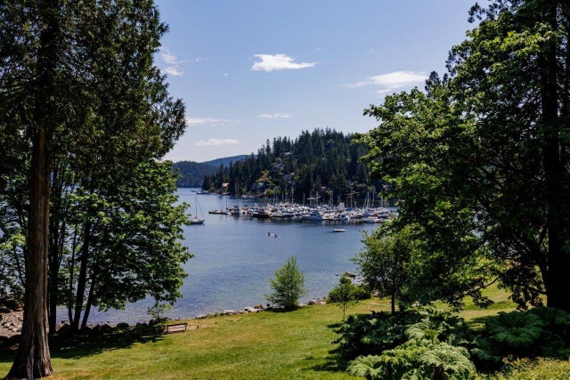 2463 PANORAMA DRIVE - Deep Cove House/Single Family for sale, 3 Bedrooms (R2782188)