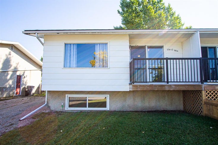11415 96a Street - Mountview Semi Detached (Half Duplex) for sale, 3 Bedrooms (A1033134)