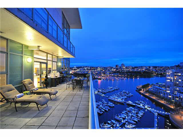 2502 1077 Marinaside Crescent - Yaletown Apartment/Condo for sale, 2 Bedrooms (V965111)
