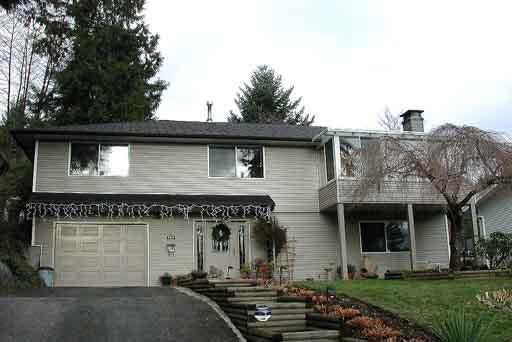 1076 Wellington Drive - Lynn Valley House/Single Family, 3 Bedrooms (V221615)