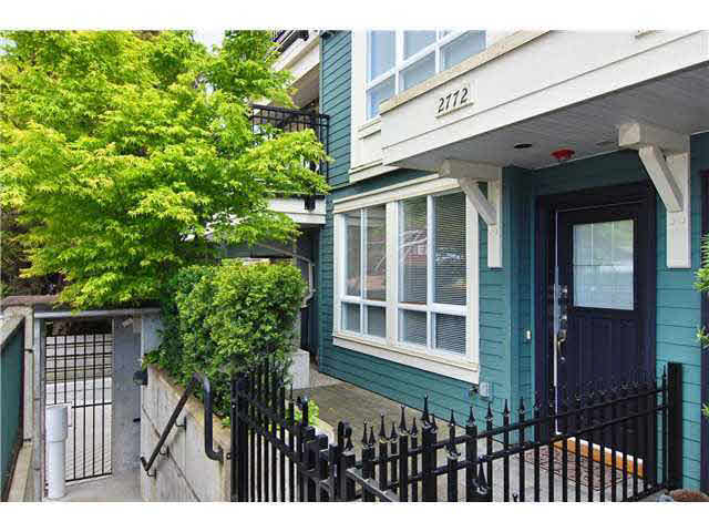 2772 Alma Street - Kitsilano Townhouse, 2 Bedrooms (V828806)