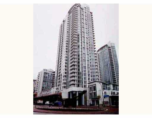 # 807 1199 MARINASIDE CR - Yaletown Apartment/Condo for sale, 1 Bedroom (V344740)