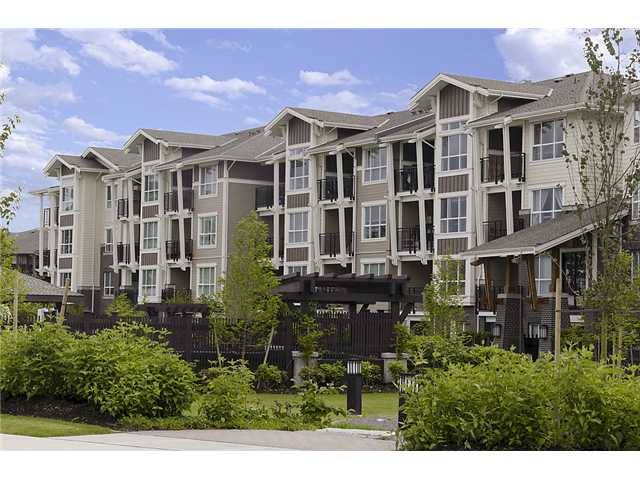 # 423 5788 SIDLEY ST - Metrotown Apartment/Condo, 2 Bedrooms (V1010471)