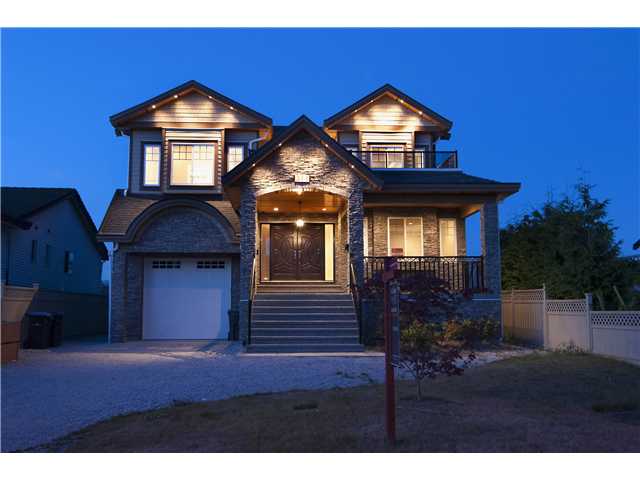 311 BOYNE ST - Queensborough House/Single Family, 5 Bedrooms (V1021509)