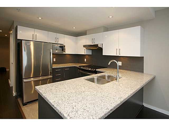 # 1709 14 BEGBIE ST - Quay Apartment/Condo, 2 Bedrooms (V1045002)