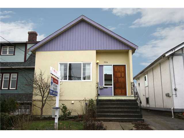 304 PRINCESS ST - GlenBrooke North House/Single Family for sale, 4 Bedrooms (V870904)