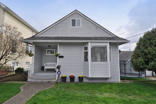 1218 HAMILTON ST - West End NW House/Single Family, 5 Bedrooms (V995628)