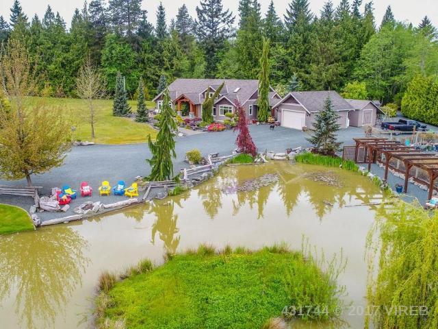 845 Rupert E Road - PQ Qualicum Beach Single Family Residence, 3 Bedrooms (431744)