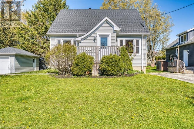 487 YORK Avenue N - Listowel House for Sale, 3 Bedrooms (40726363)