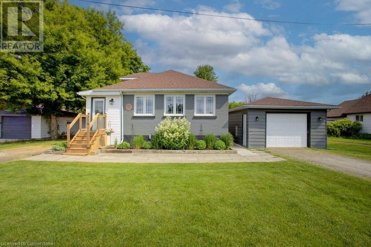 1077 HARRISTON Road - Howick House for Sale, 3 Bedrooms (40740328)