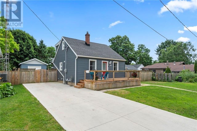 260 LILLICO Avenue S - Listowel House for Sale, 2 Bedrooms (40750934)