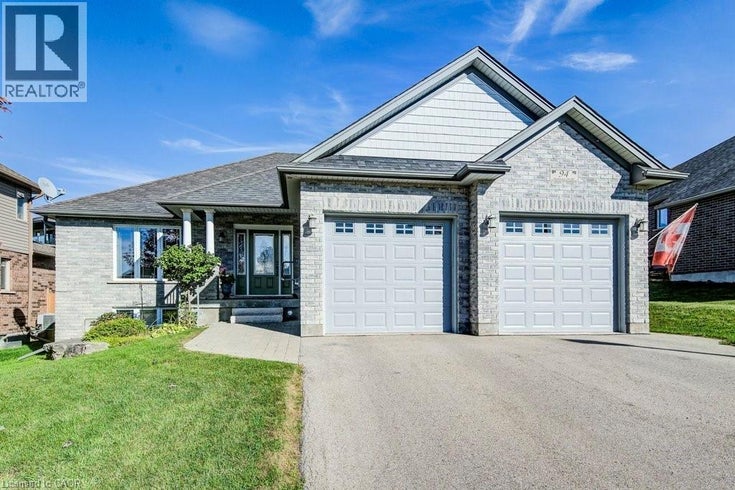 94 ANDREWS Drive W - Drayton House for Sale, 3 Bedrooms (40775830)