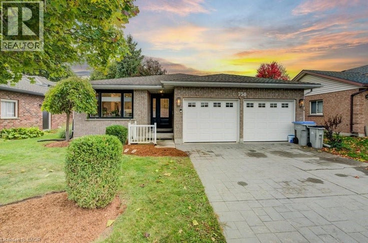 750 EDGAR Street W - Listowel House for Sale, 4 Bedrooms (40779459)