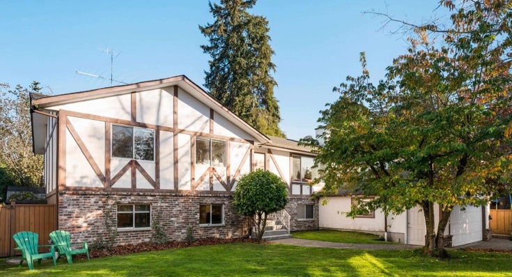828 52A Street - Tsawwassen Central Single Family Residence