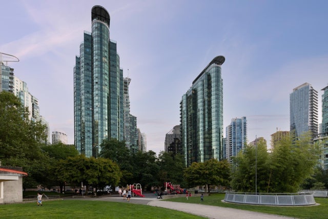 204 555 JERVIS STREET - Coal Harbour Apartment/Condo for sale, 1 Bedroom (R2641795)