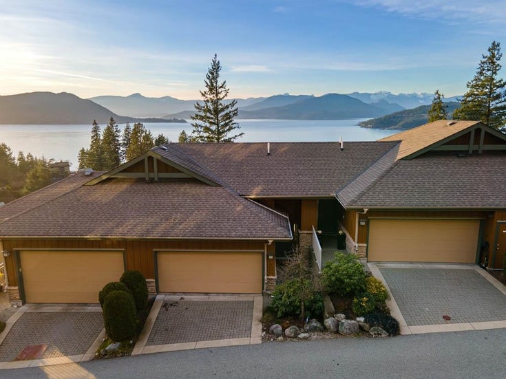 8593 SEASCAPE DRIVE - Howe Sound Townhouse for sale, 3 Bedrooms (R2689823)
