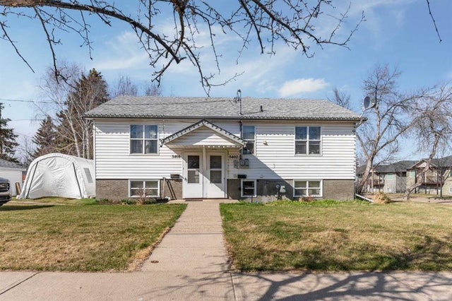 5402 47 Avenue  - Mount Pleasant Full Duplex for Sale(A2215344)