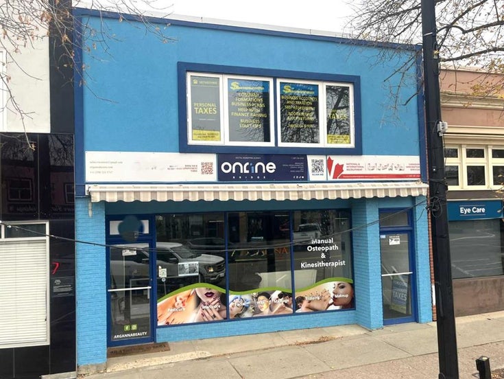 5030 50 Street   - Downtown Camrose Mixed Use for Sale(A2261440)