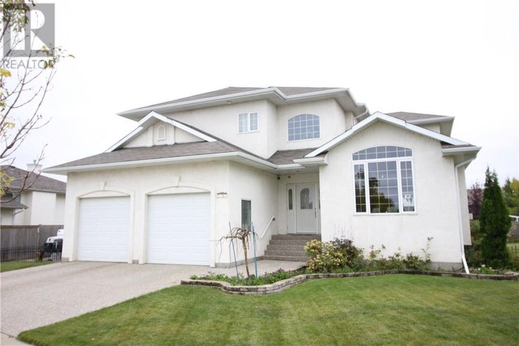 6613 32 Avenue - camrose House, 5 Bedrooms (ca0158150)