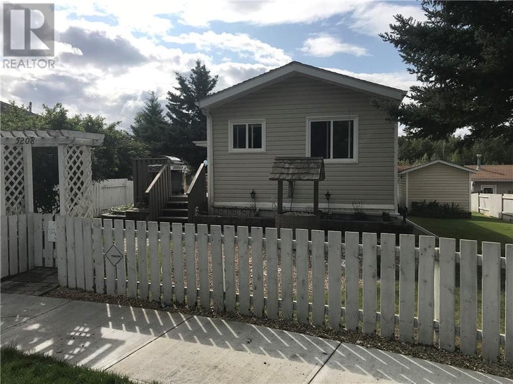 5208 58 Street - camrose Mobile Home, 3 Bedrooms (ca0177296)