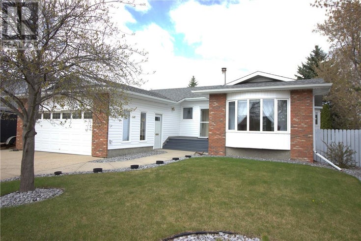 5806 36 Avenue - camrose House, 5 Bedrooms (ca0193536)