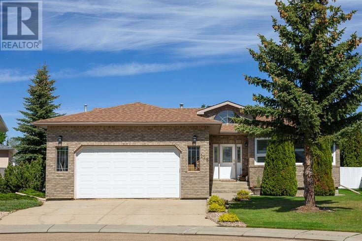 128 Edgewood Close - camrose House, 3 Bedrooms (A1002743)