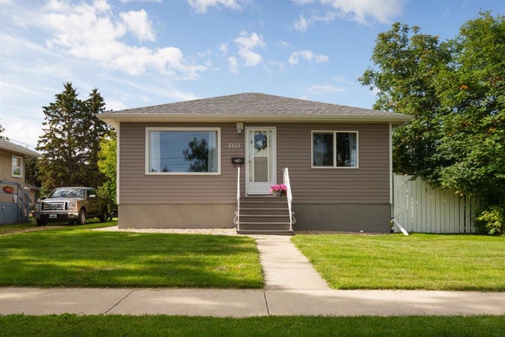 5611 51 Avenue - Downtown Camrose Detached, 2 Bedrooms (A1239992)