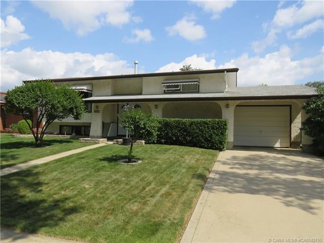 3719 62 Street - camrose House, 4 Bedrooms (ca0143755)