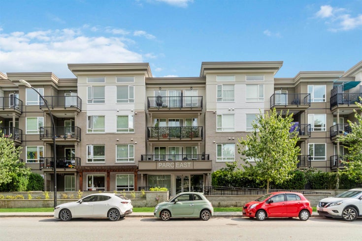 216 2382 ATKINS AVENUE - Central Pt Coquitlam Apartment/Condo, 3 Bedrooms (R2908046)