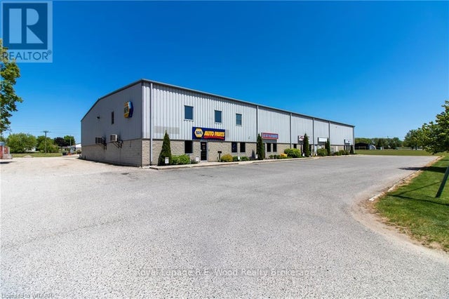 102 SPRUCE STREET - Tillsonburg for Sale(X10744862)