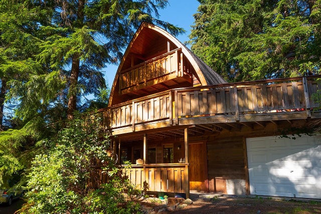 1493 Whitesails Drive - Bowen Island House/Single Family for sale, 2 Bedrooms (R2713438)